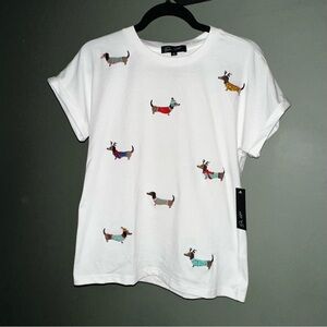 NWT On 12th Women’s Dachshund Embroidery & Sequins Christmas T-Shirt Sz S